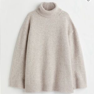 H&M Oversized Cream Sweater
